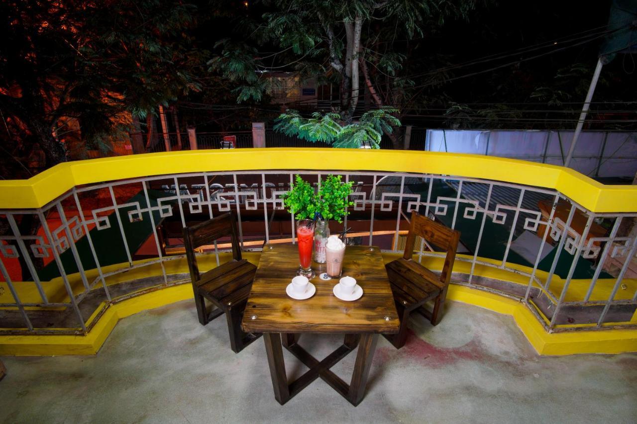 Vivu Homestay Hue Exterior photo